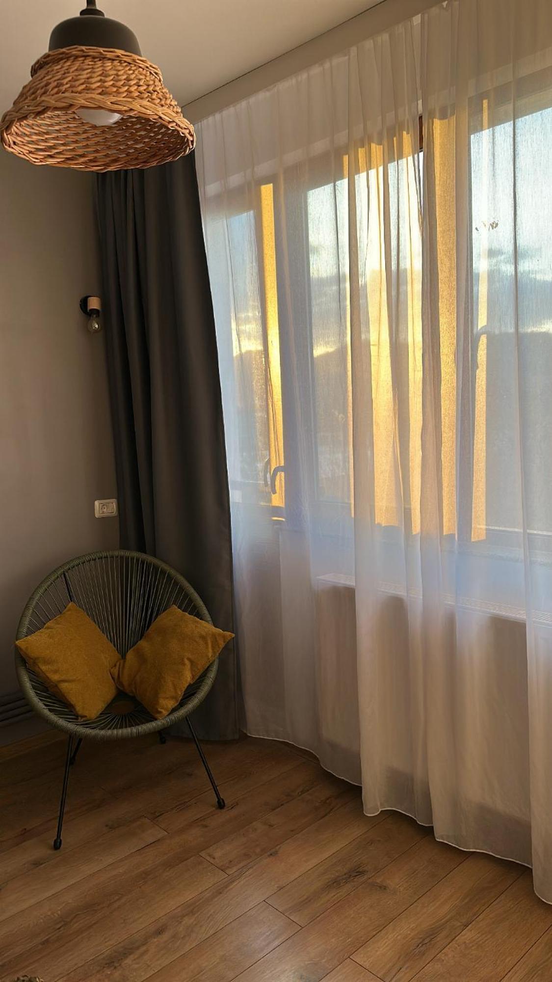 1 Room Apartment- Self Check In 24H Resita Exterior foto