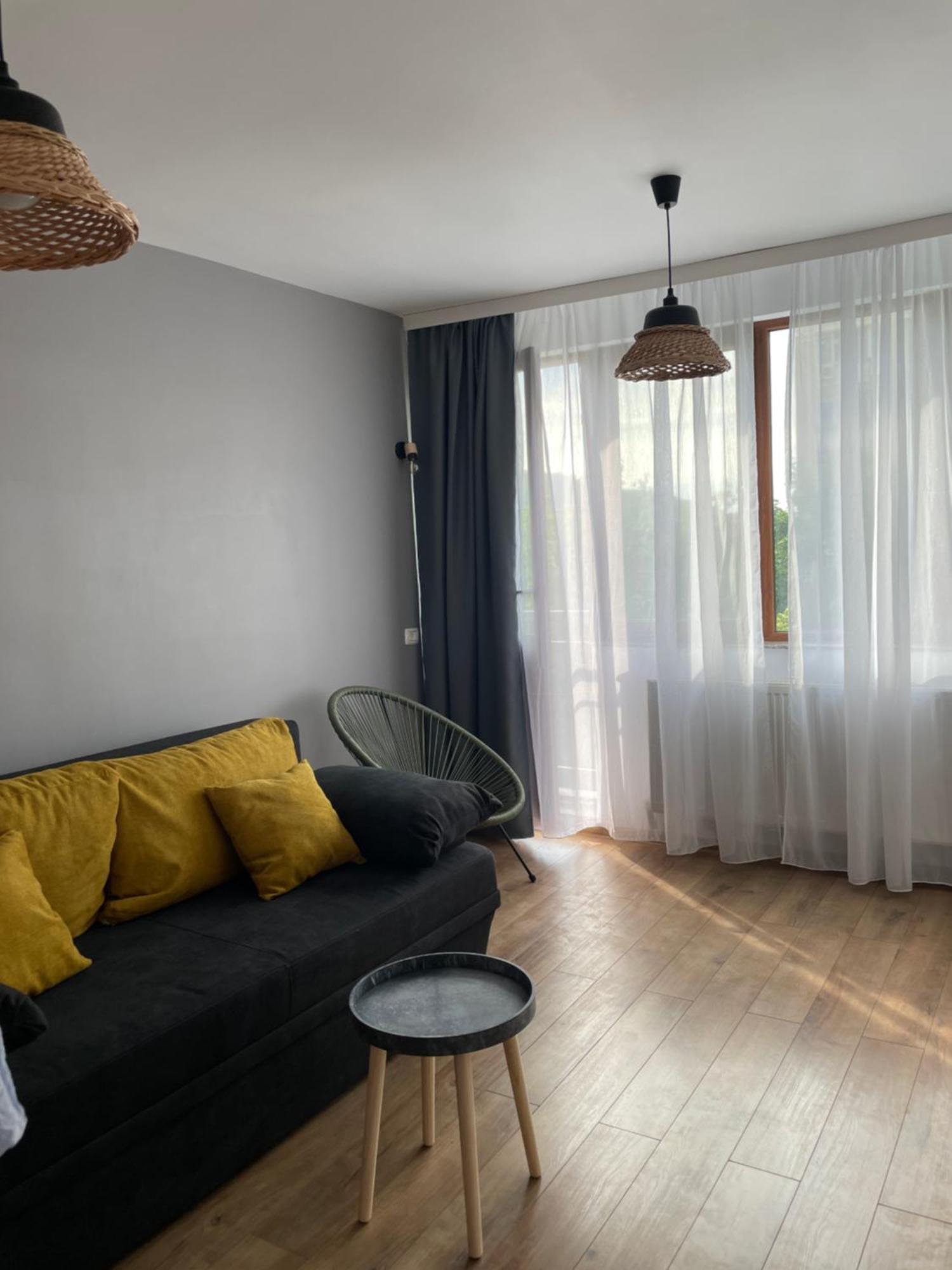 1 Room Apartment- Self Check In 24H Resita Exterior foto